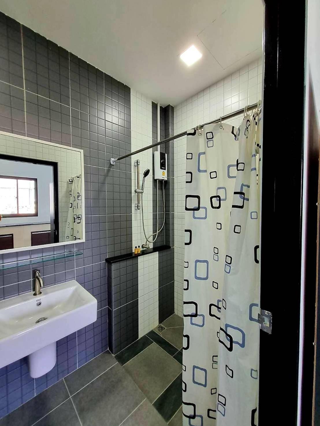 Aqua Residences อควา เรสซิเดนซ์ ห้องพักใหม่ให้เช่า ติดรถไฟฟ้าสถานีวุฒากาศ Bangkok Exteriér fotografie